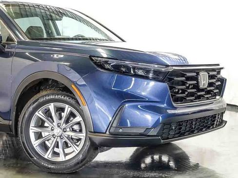 Used 2025 Honda CR-V EX-L image 3