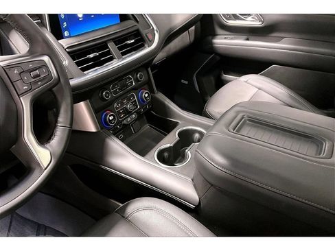 Used 2024 Chevrolet Tahoe LT w/ Luxury Package image 18