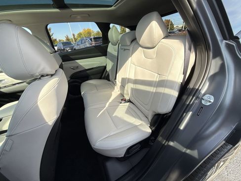 New 2026 Hyundai Tucson Limited image 26