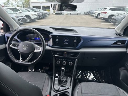 Used 2023 Volkswagen Taos SE w/ Black Wheel Package AWD/4WD image 9