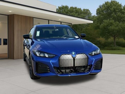 New 2026 BMW i4 eDrive40 w/ M Sport Package RWD image 5