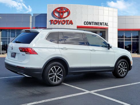 Used 2021 Volkswagen Tiguan SE AWD/4WD image 5