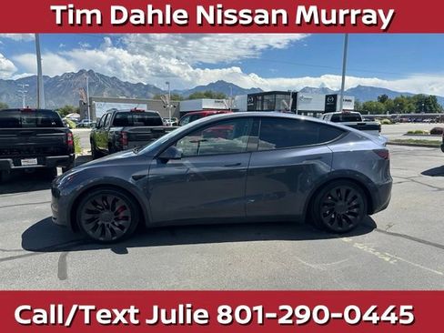 Used 2023 Tesla Model Y Performance AWD/4WD image 7