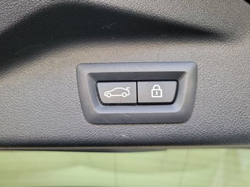 Used 2021 BMW X7 xDrive40i w/ Executive Package AWD/4WD image 12
