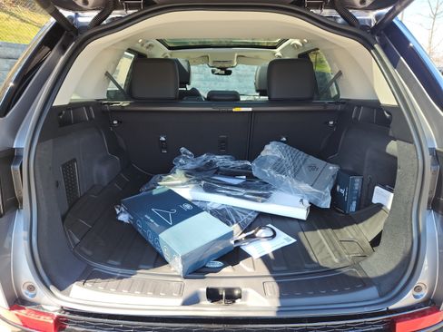 Certified 2025 Land Rover Discovery Sport S image 13