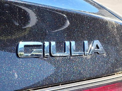 Used 2024 Alfa Romeo Giulia Veloce AWD/4WD image 16