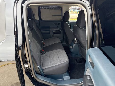 Used 2025 Ford Maverick XLT w/ XLT Luxury Package image 11