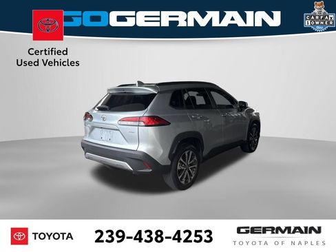 Used 2023 Toyota Corolla Cross XLE w/ Convenience Package FWD image 7