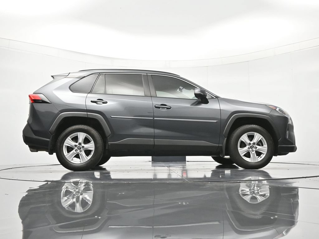 Used 2020 Toyota RAV4 XLE FWD image 38