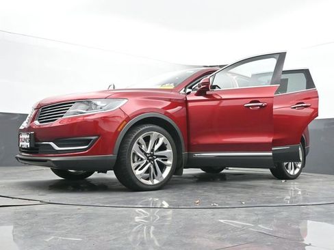 Used 2016 Lincoln MKX Reserve w/ Driver Assistance Package image 49