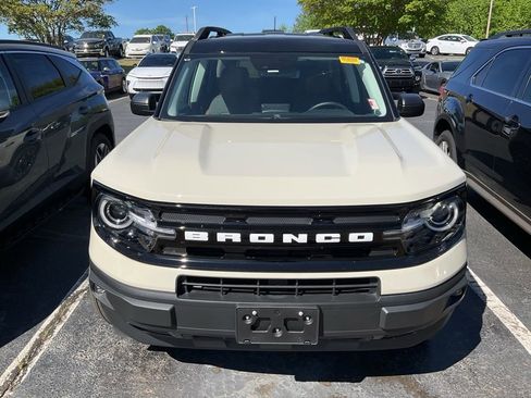Used 2024 Ford Bronco Sport Outer Banks image 13