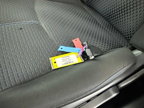 Used 2018 Nissan Sentra SR w/ Electronics Package FWD image 27