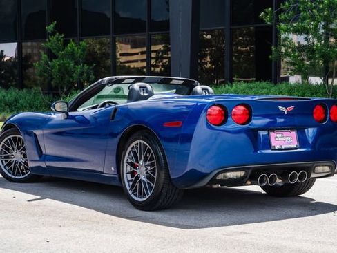 Used 2006 Chevrolet Corvette Convertible RWD image 49