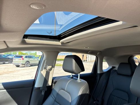 New 2027 Honda HR-V EX-L image 17