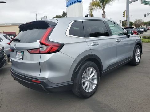 Certified 2025 Honda CR-V EX image 4