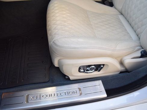 Used 2019 Jaguar XJ Collection image 38