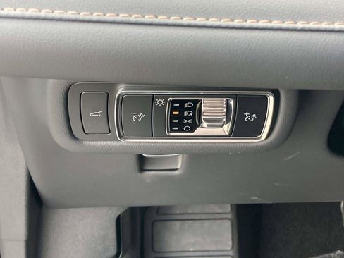 New 2026 Lincoln Nautilus Premier w/ Equipment Group 102A image 31