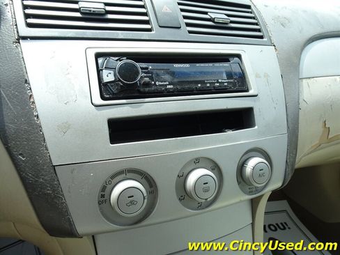 Used 2006 Toyota Solara SE FWD image 18