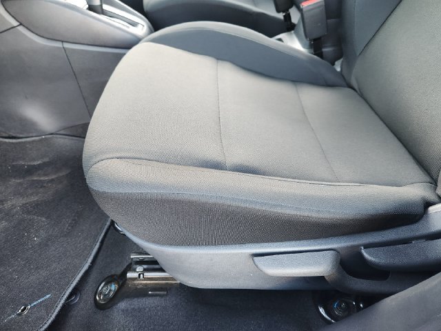Used 2025 Nissan Kicks Play S FWD image 25