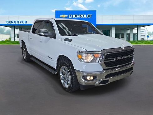 Used 2022 RAM 1500 Big Horn AWD/4WD image 5