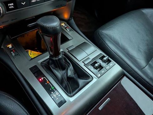 Used 2016 Lexus GX 460 image 12