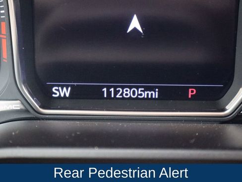 Used 2021 GMC Yukon Denali w/ Denali Premium Package image 28