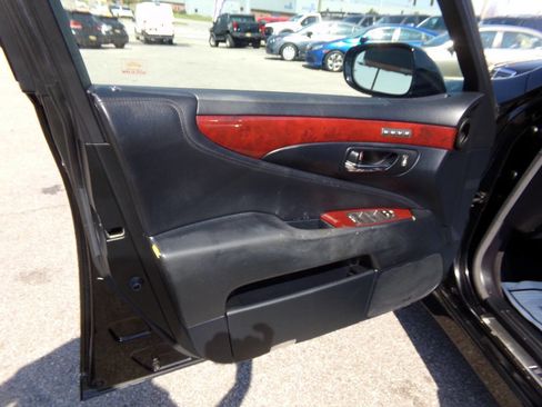 Used 2010 Lexus LS 460 Base AWD 4dr Sedan image 10