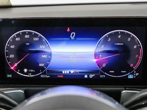 Used 2026 Mercedes-Benz GLB 250 image 27