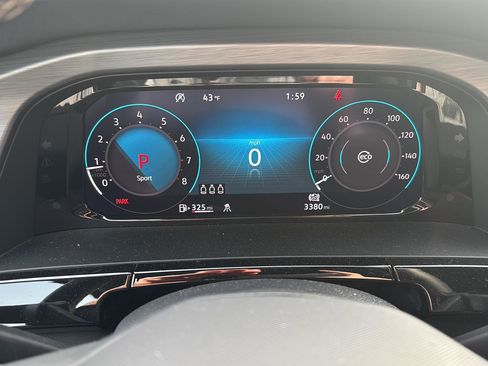 Used 2025 Volkswagen Atlas Cross Sport SE image 16