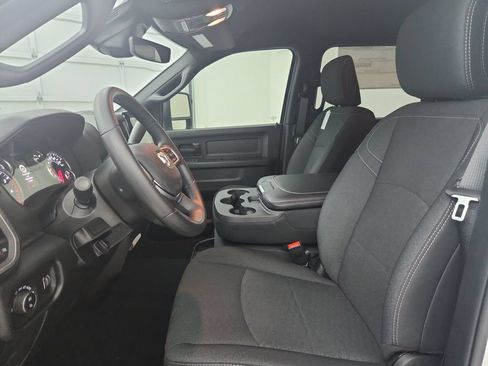 New 2026 RAM 2500 Tradesman AWD/4WD image 10