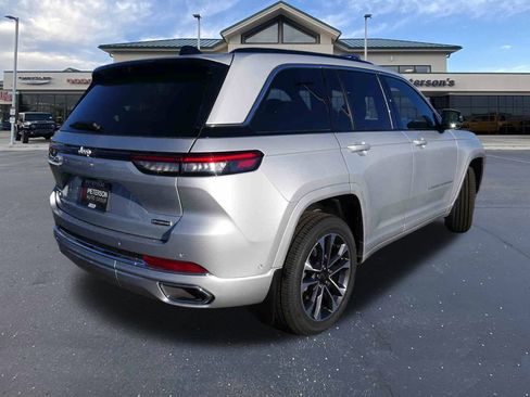 New 2025 Jeep Grand Cherokee Overland w/ Adv Protech Group III image 21