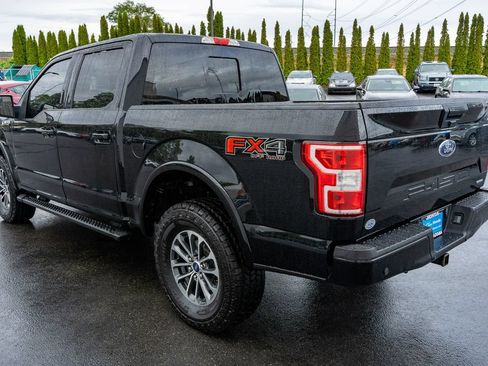 Used 2018 Ford F150 XLT w/ Equipment Group 302A Luxury AWD/4WD image 10