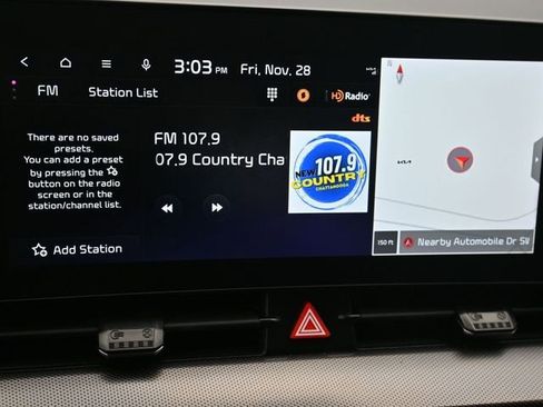 Used 2025 Kia Sportage SX image 20