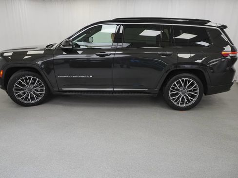 Used 2024 Jeep Grand Cherokee L Summit AWD/4WD image 26