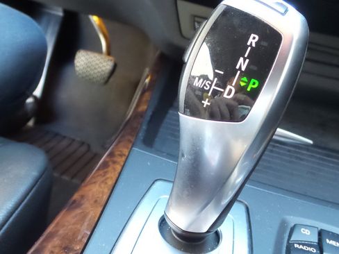 Used 2012 BMW X5 xDrive35d image 66