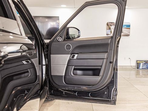 Used 2017 Land Rover Range Rover Sport HSE Dynamic image 41
