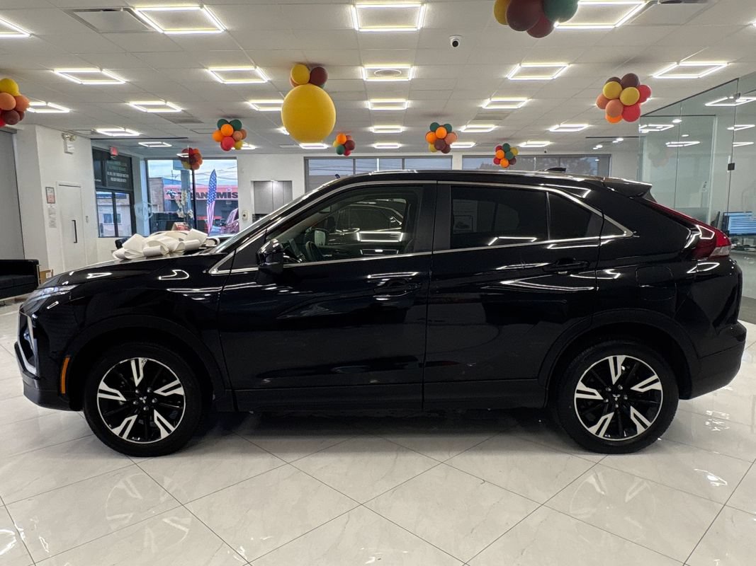 Used 2025 Mitsubishi Eclipse Cross SE AWD/4WD image 4