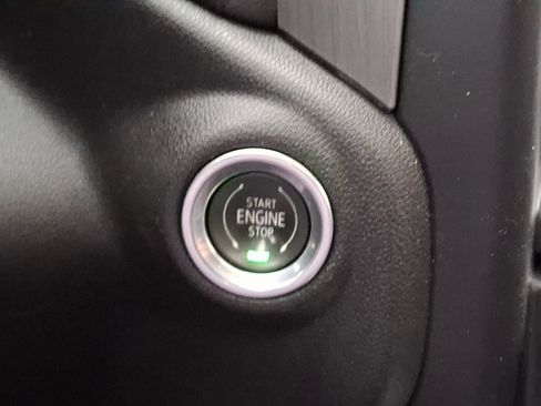 Used 2020 GMC Sierra 3500 Denali w/ Denali Ultimate Package image 27