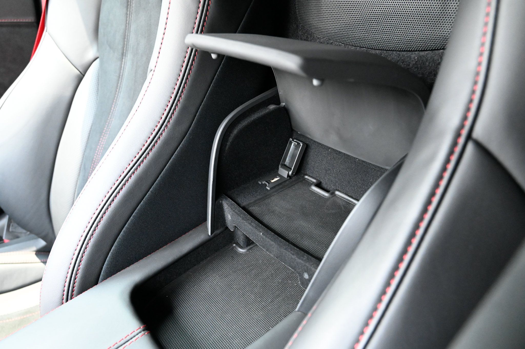Used 2022 Acura NSX Type S AWD/4WD image 31