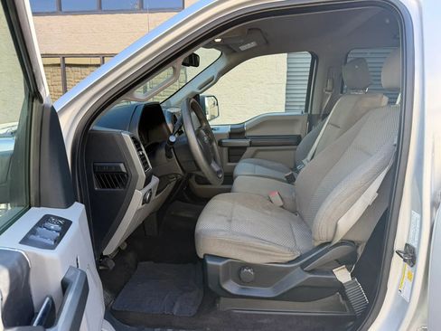 Used 2017 Ford F150 XLT AWD/4WD image 21