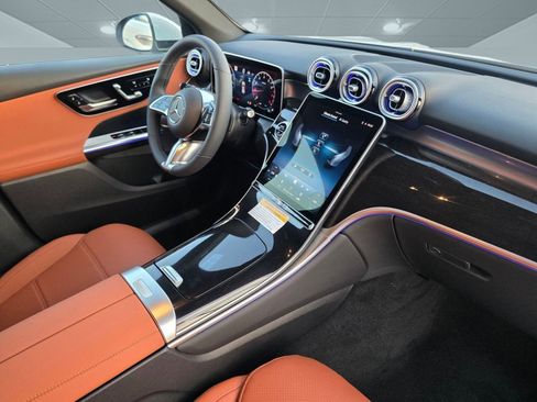 Used 2026 Mercedes-Benz GLC 300 4MATIC image 22