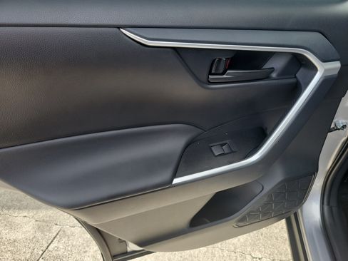 Used 2025 Toyota RAV4 LE FWD image 12