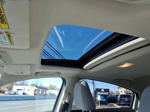 Used 2022 Honda HR-V EX image 27