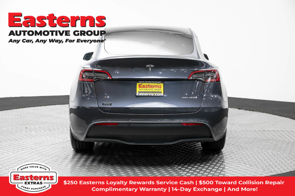 Used 2022 Tesla Model Y Long Range AWD/4WD image 6