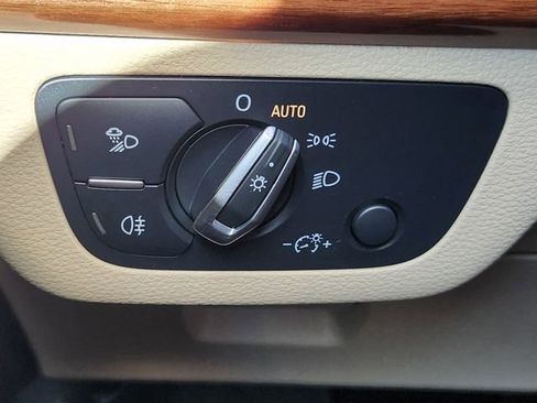 Used 2023 Audi Q5 2.0T Premium w/ Convenience Package AWD/4WD image 20