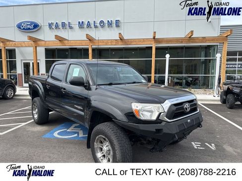 Used 2012 Toyota Tacoma 4x4 Double Cab w/ TRD Off-Road Pkg image 1