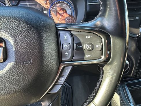 Used 2022 RAM 1500 Limited image 17