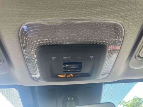 Certified 2025 Toyota Prius Plug-In Hybrid FWD image 31