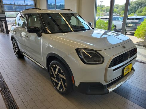 Used 2025 MINI Cooper Countryman S AWD/4WD image 3