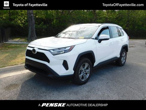 Used 2024 Toyota RAV4 XLE image 1